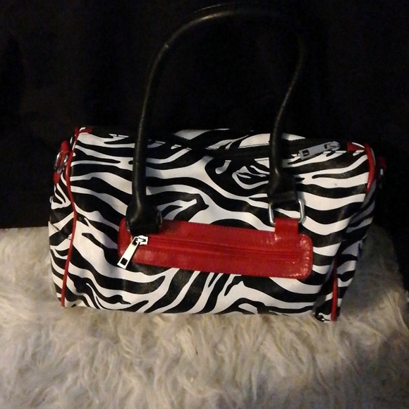 Purse - Picture 2 of 4